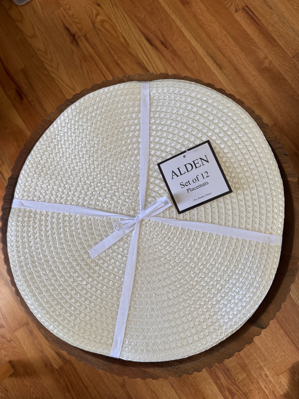 ALDEN ivory 15" Round Woven Placemats - Set of 12